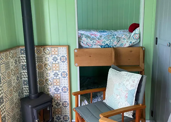 Jasmine The Shepherd Hut